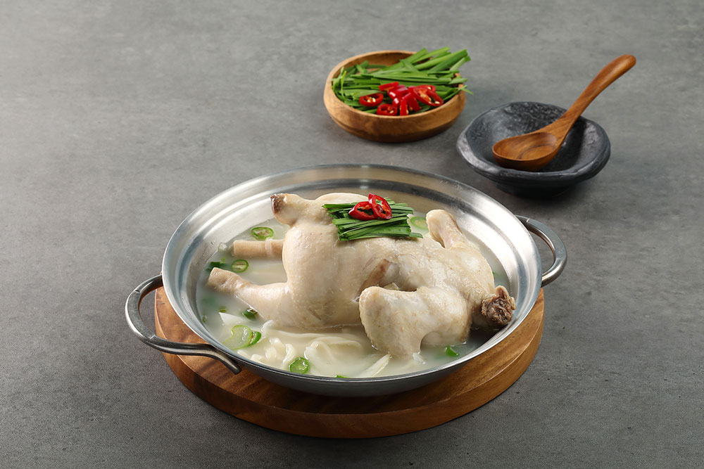 닭한마리칼국수